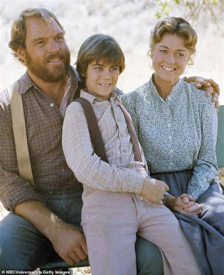 Alice Garvey / Eliza Ingalls