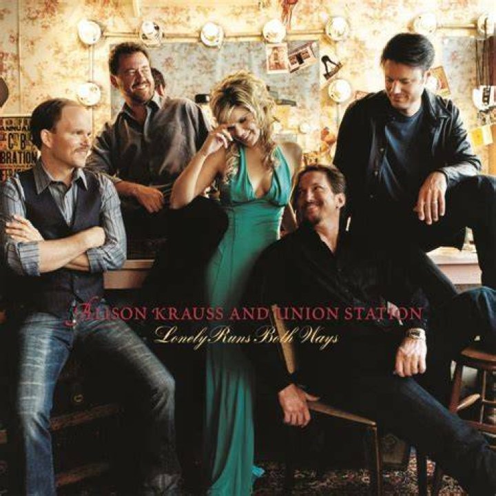 Alison Krauss & Union Station’s
Steel Rails Lyrics