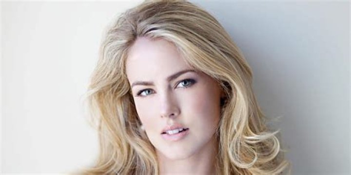 Amanda Schull Net Worth, Income, Salary, Earnings, Biography