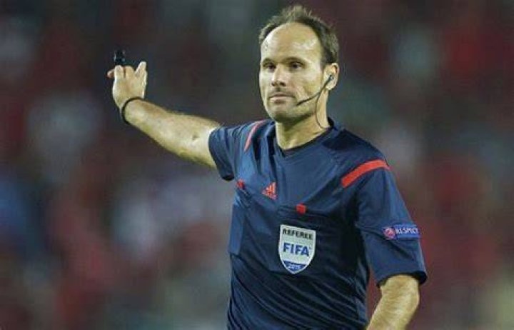 Antonio Mateu Lahoz Height, Weight, Net Worth, Age, Birthday, Wikipedia, Who, Instagram, Biography