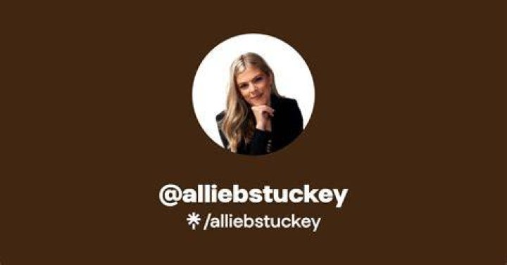 
Brainbreakdowns Aka Christie Stuckey On TikTok, Find Her On Instagram 