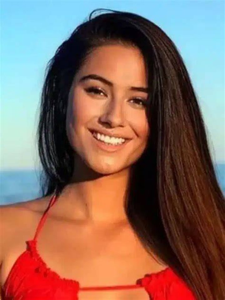 
Breea Clark Height, Weight, Net Worth, Age, Wiki, Who, Instagram, Biography 