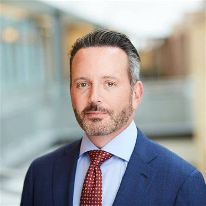 Brent Saunders Net Worth