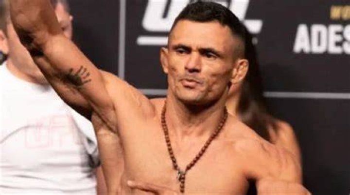 
Bruno Silva Height, Weight, Net Worth, Age, Birthday, Wikipedia, Who, Nationality, Biography 