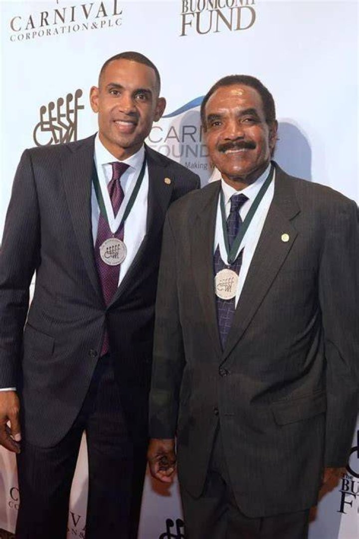 Calvin Hill Net Worth