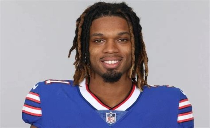 Damar Hamlin Height, Weight, Net Worth, Age, Birthday, Wikipedia, Who, Instagram, Biography