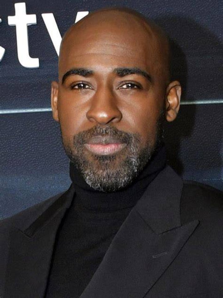 Daniel Francis Net Worth