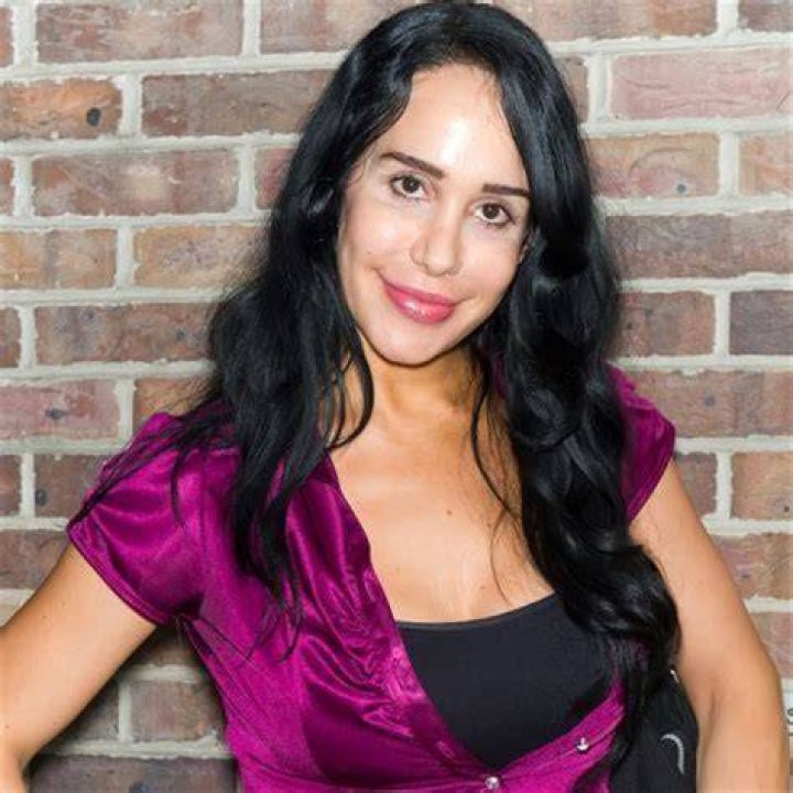 Dayna Winston’s biography, net worth, fact, career, awards and life story