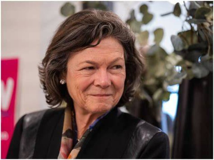 
Diana Taylor Height, Age, Husband, Biography, Wiki, Net Worth 