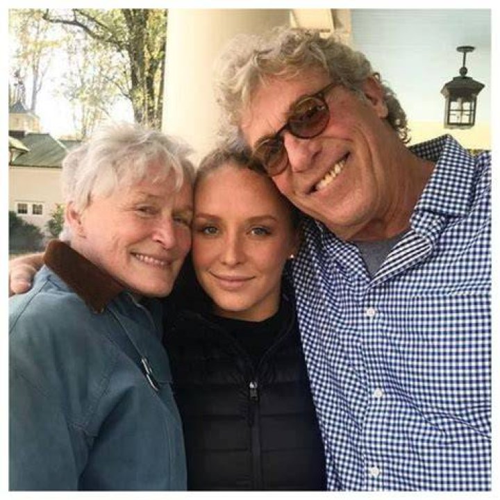 Does Glenn Close Have A Daughter? Who Is Annie Starke Father?