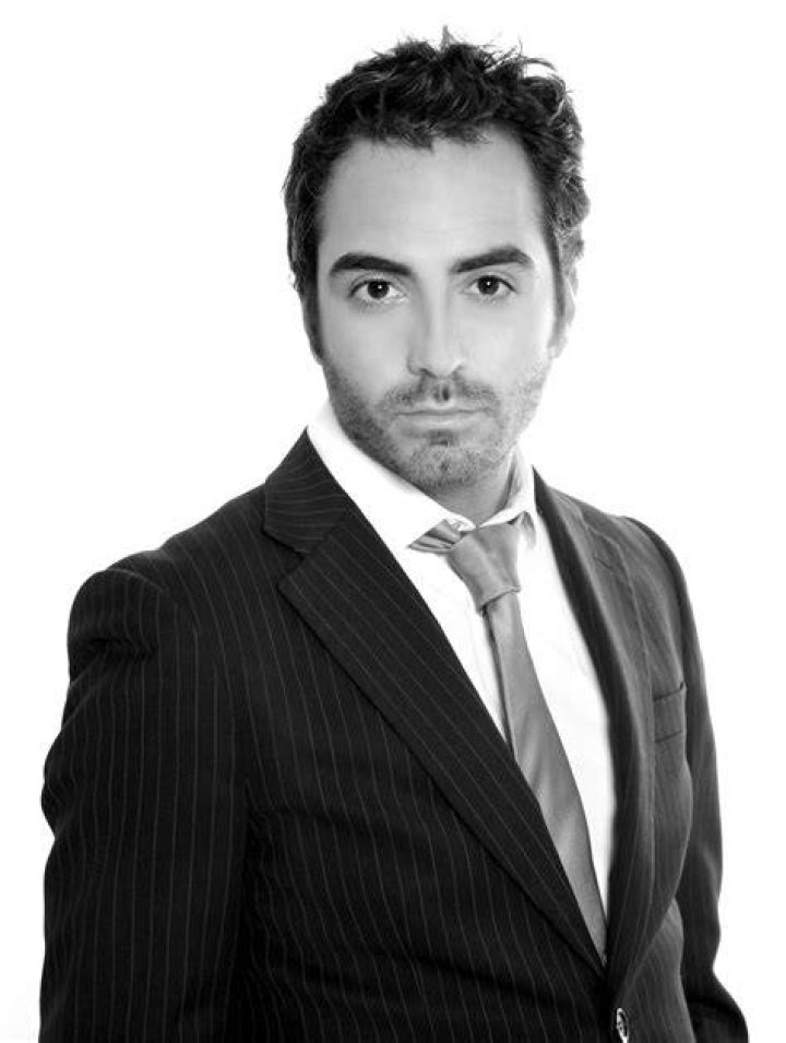Dr Benjamin Azoulay Height, Weight, Net Worth, Age, Birthday, Wikipedia, Who, Nationality, Biography