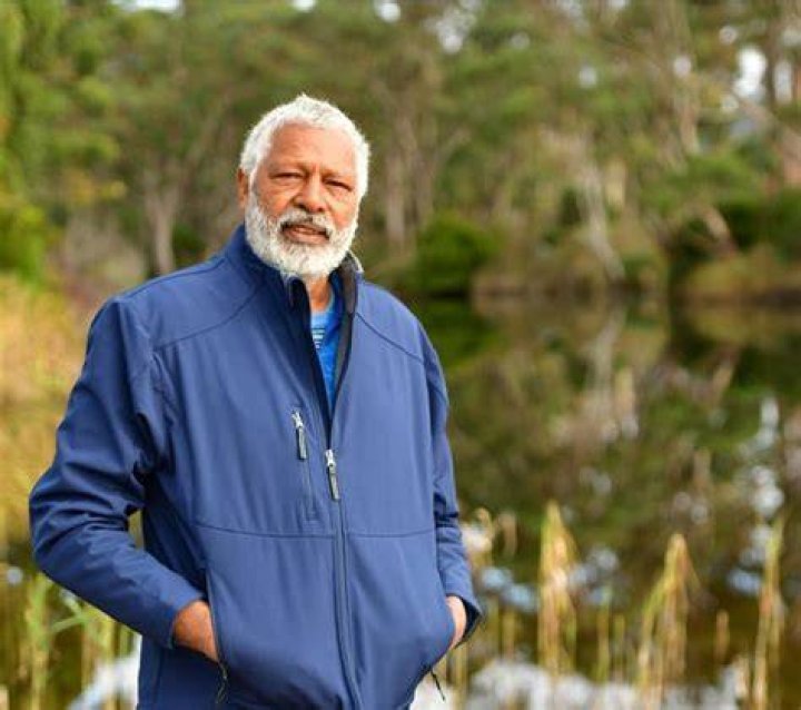 Ernie Carswell Net Worth