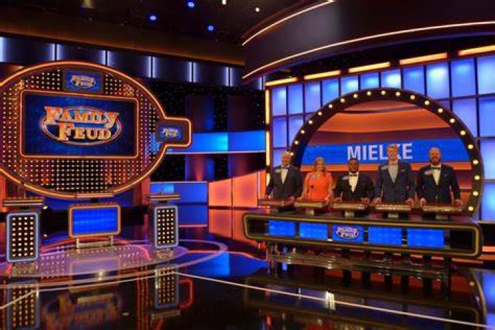 
Family Feud game show premieres, hits TV nationwide Oct. 7 
