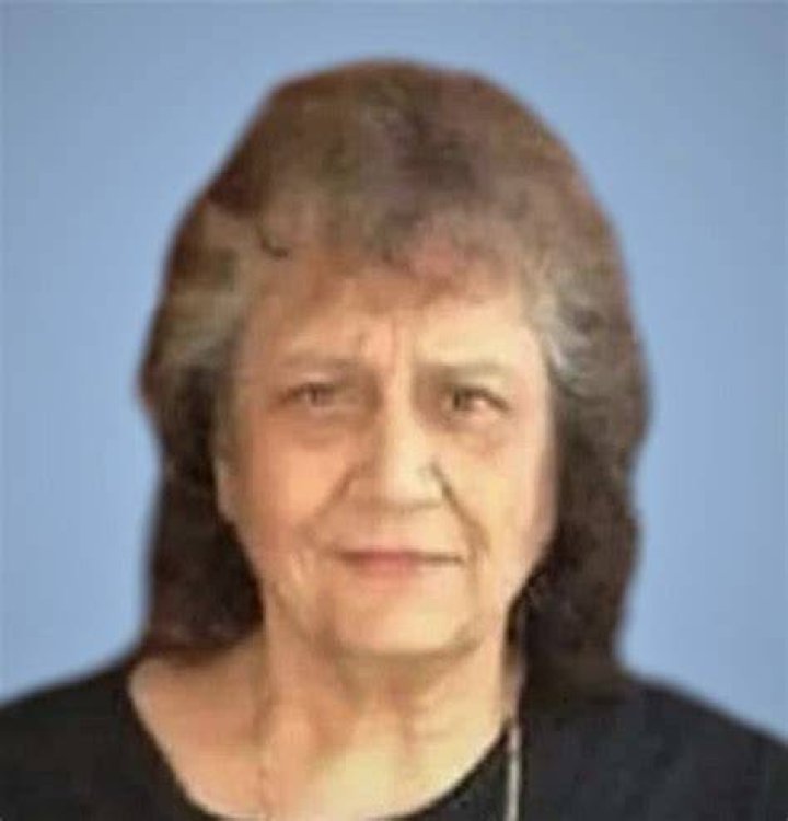 Gloria Cerullo (1994-1996)