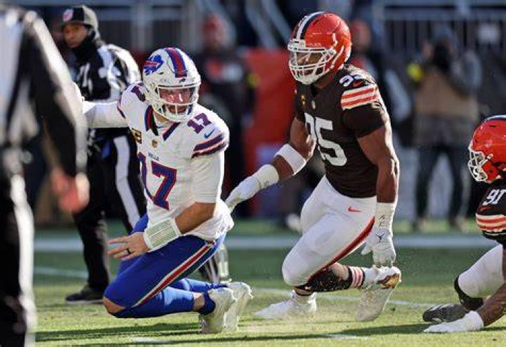 Himself - Buffalo Bills Defensive End