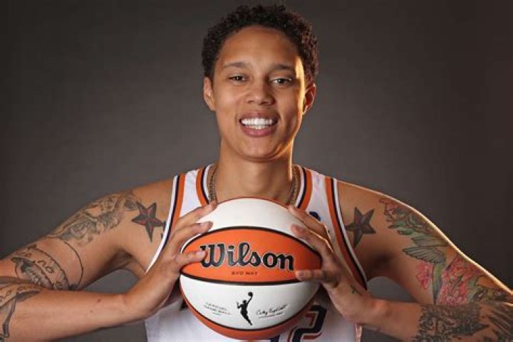 Is Brittney Griner Trans? Clearing up the Misconceptions About the WNBA Star - SarkariResult