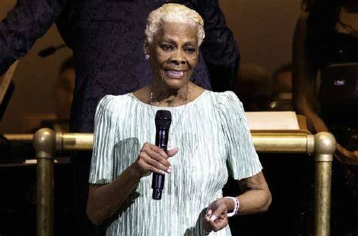 Is Dionne Warwick Still Alive 2022? Her Age Net Worth And Health Update – Is She Sick?