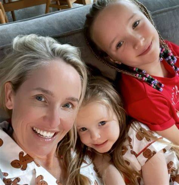 Is Fifi Box Married? Details To Know About Her Husband And Children