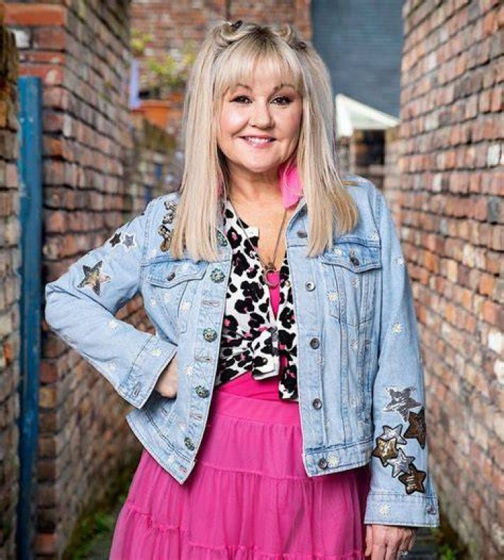 Is Lisa George Pregnant? Fans Suspect Beth From Corrie Might Be Having A Baby