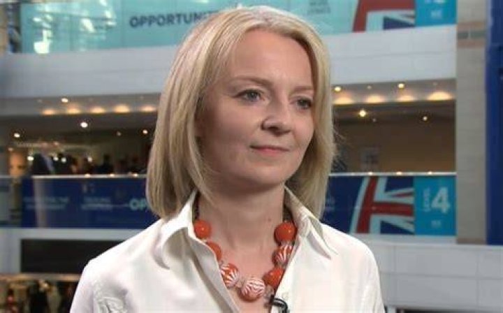 
Is Liz Truss Transphobic? Know About The Politician’s Sexuality 