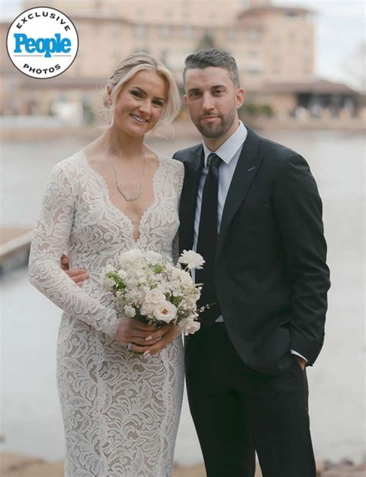 
Is Rosie Brennan Married? Boyfriend Or Husband Tyler Kornfield 