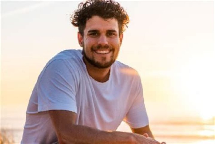 Jaymes Vaughan Height, Weight, Net Worth, Age, Birthday, Wikipedia, Who, Instagram, Biography