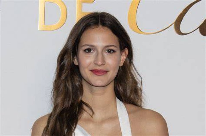 Jeanne Cadieu Height, Weight, Net Worth, Age, Birthday, Wikipedia, Who, Nationality, Biography