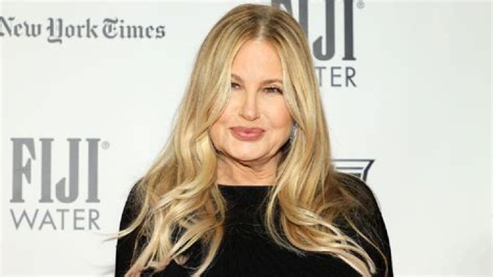 
Jennifer Coolidge Reveals Allergic Reaction To ‘White Lotus’ Spray Tan Sent Her To The Emergency Room 