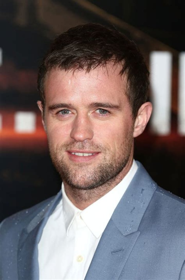 Jonas Armstrong Net Worth