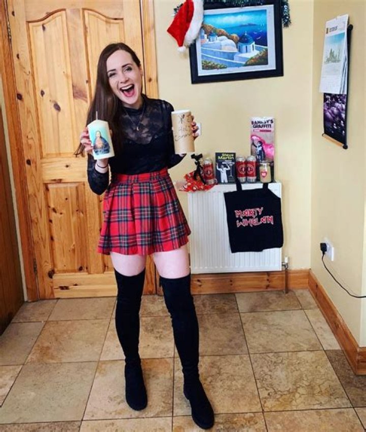 Justine Stafford (Entertainer) Wiki, Bio, Age, Height, Weight, Dating, Boyfriend, Career, Net Worth, Facts