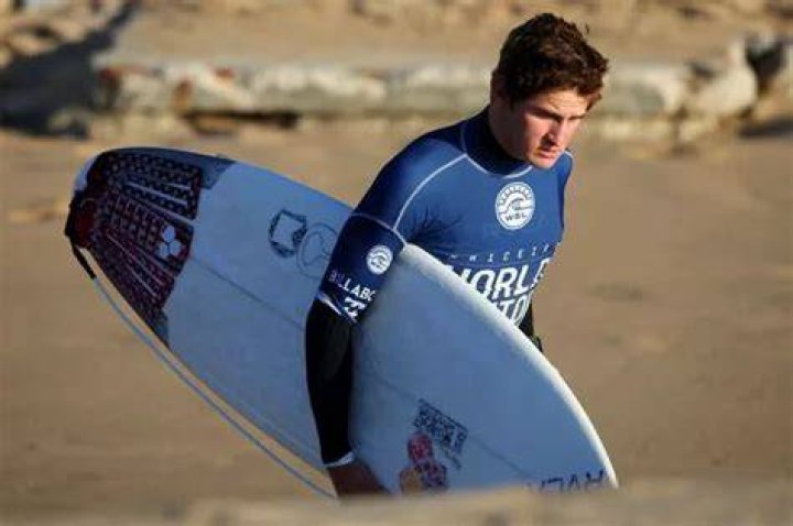 
Kalani David Passed Away After Suffering A Seizure While Surfing 