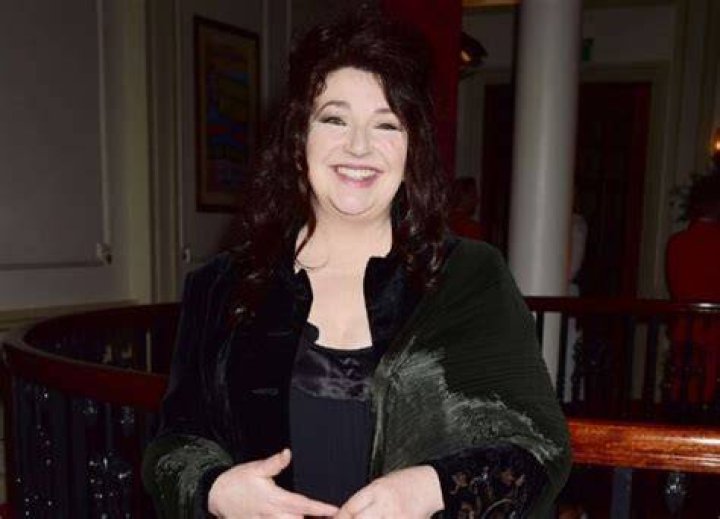 Kate Bush Height, Weight, Net Worth, Age, Birthday, Wikipedia, Who, Nationality, Biography
