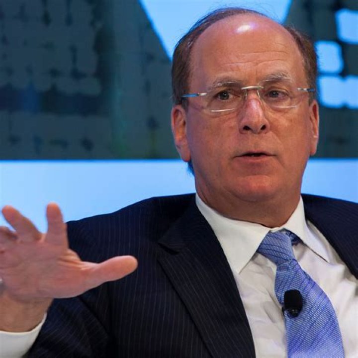 Larry Fink Religion: Does He Follow Jewish Faith? Family Ethnicity And Origin