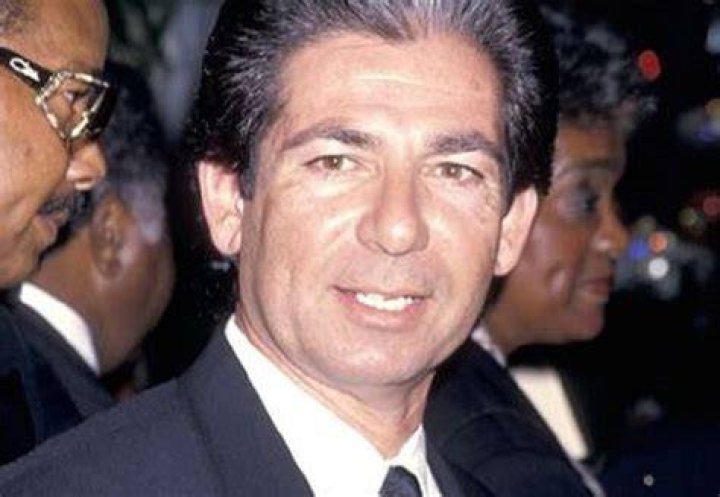 
Late Robert Kardashian – Meet the Once Disputed Khloe Kardashian’s Father 