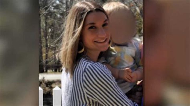 Lindsay Clancy Reddit | Mother Charged With Killing Her 3 Kids