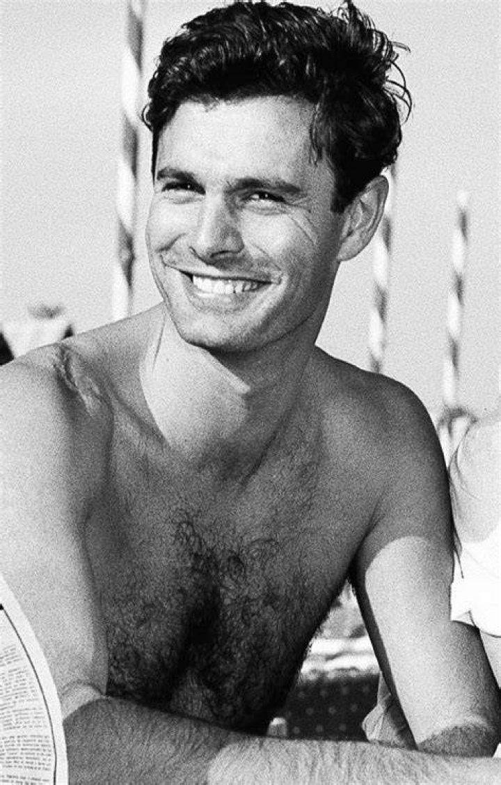 Louis Jourdan Net Worth