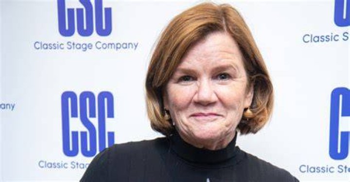 Mare Winningham Net Worth, Income, Salary, Earnings, Biography