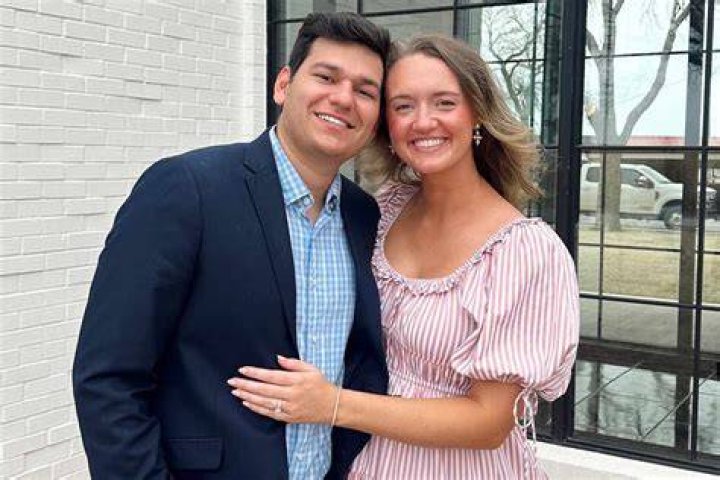 Mauricio Scott Net Worth: How Rich is Alex Drummond’s Husband?