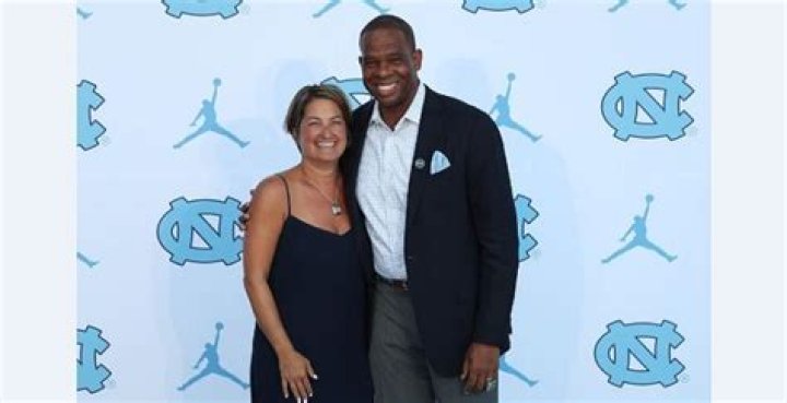 Meet Hubert Davis’ Wife Leslie Davis
