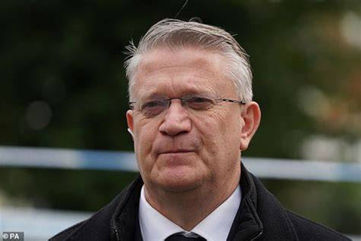 
MP Andrew Rosindell Named As The Tory MP Arrested On Sexual Assault, Twitter Has A Reaction 