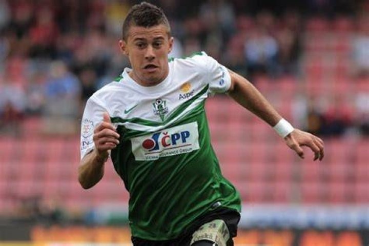 
Nermin Crnkic Wife: Was Soccer Player Married? Family And Net Worth 