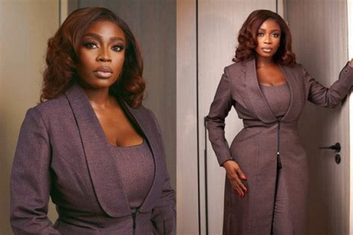 
Nollywood Actress, Bolaji Ogunmola Stirs Reactions As She Shows Off New Outfit On Instagram. 