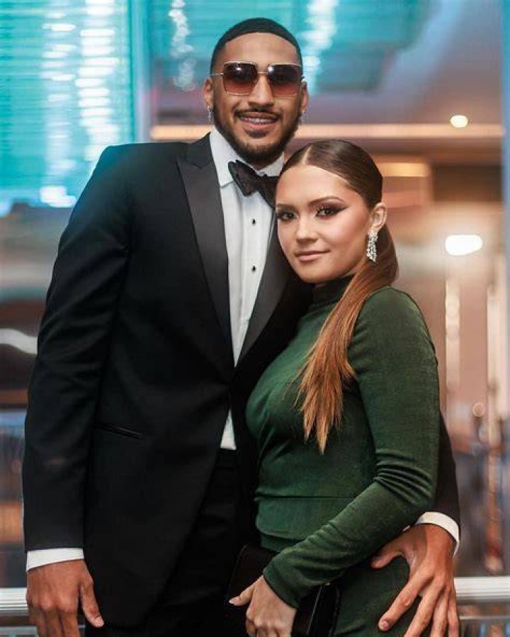 Obi Toppin and Girlfriend Magdalena Bellinger Live A Private But Pretty Fun Life, Here Are Some Glimpses