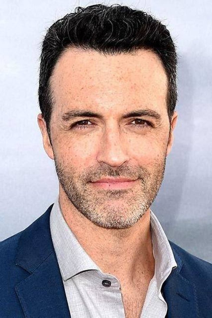 Reid Scott (actor)’s biography, net worth, fact, career, awards and life story