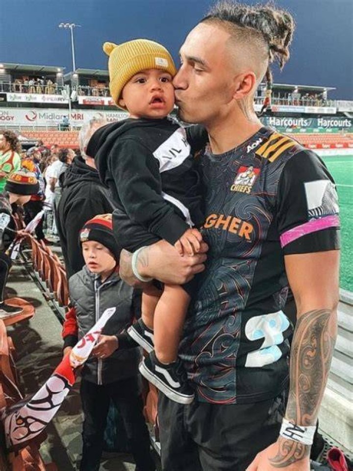 Rumors Has Teagz Teagan Had An Affair With Sean Wainui – Cheating with a Baby?