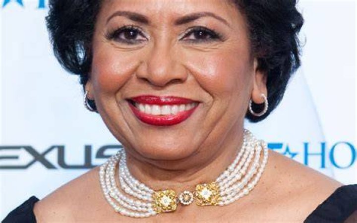 Ruth Simmons Net Worth