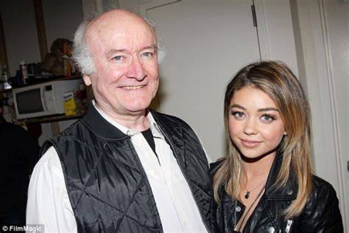 Sarah Hyland Parents: Meet Melissa Canaday And Edward James Hyland