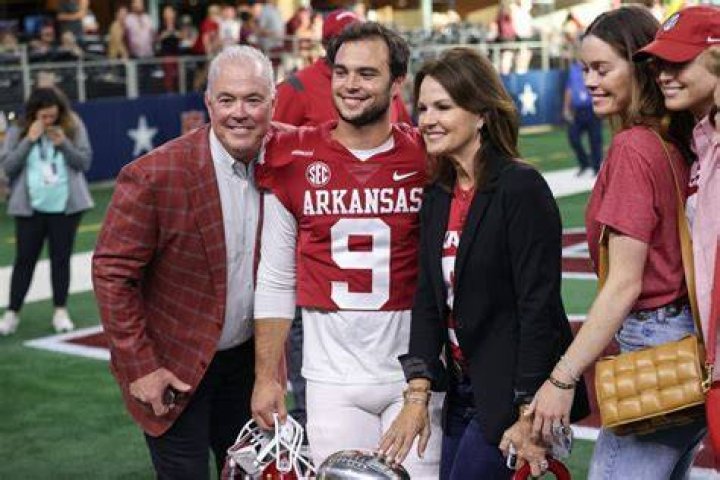 Stephen Jones’ wife Karen Jones Age, Children, Husband, Instagram, Wiki, Biography, Net Worth