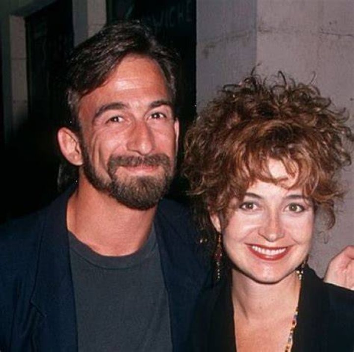 Steven Hartley: Meet Annie Potts’ First Husband