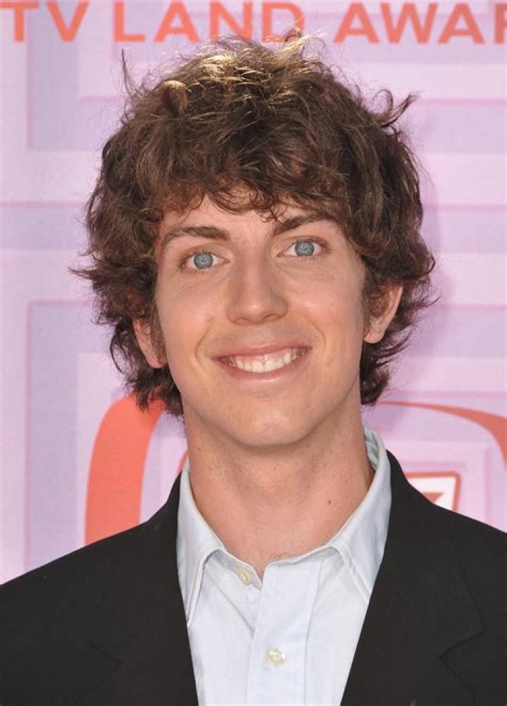 Taran Noah Smith’s biography, net worth, fact, career, awards and life story